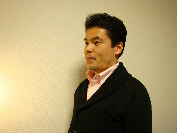 プロフィール